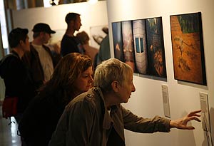 Viewing the World Press Photo exhibition. 